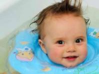 Всичко, което трябва да знаете за къпането на бебета