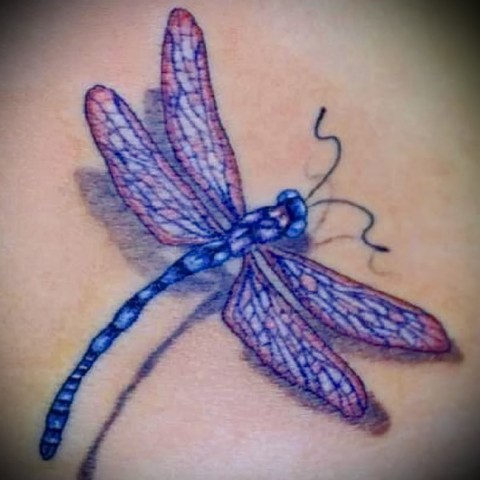 Ang Kahalagahan ng Dragonflies sa Art tattoo
