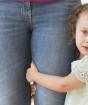 Практически съвети за грижовни родители, които определено ще помогнат за преодоляване на срамежливостта на детето им